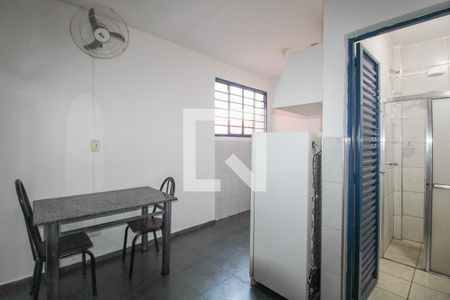 Cozinha Kitnet  de kitnet/studio para alugar com 1 quarto, 30m² em Cidade Universitária, Campinas