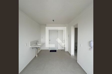 Sala/Cozinha de apartamento para alugar com 2 quartos, 34m² em Jardim Celeste, São Paulo