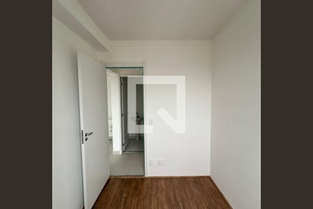 Quarto 2 de apartamento para alugar com 2 quartos, 34m² em Jardim Celeste, São Paulo