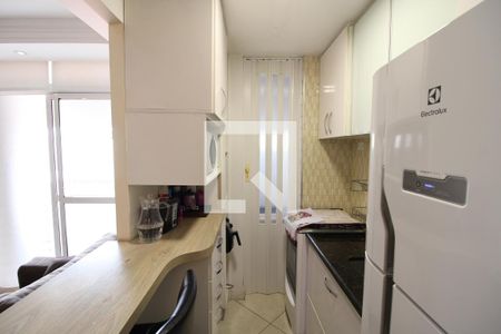 Sala / Cozinha de apartamento para alugar com 2 quartos, 55m² em Jardim das Laranjeiras, São Paulo