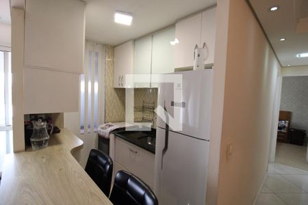 Sala / Cozinha de apartamento para alugar com 2 quartos, 55m² em Jardim das Laranjeiras, São Paulo