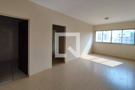 Sala de apartamento à venda com 2 quartos, 94m² em Cambuí, Campinas