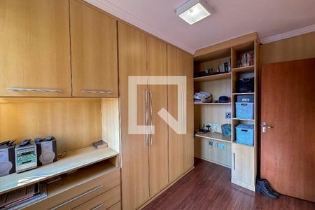 Quarto 1 de apartamento para alugar com 3 quartos, 70m² em Carlos Prates, Belo Horizonte