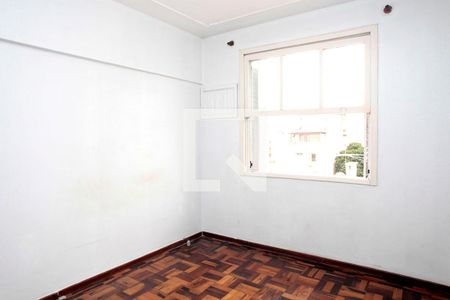 Quarto 1 de apartamento para alugar com 2 quartos, 62m² em Azenha, Porto Alegre