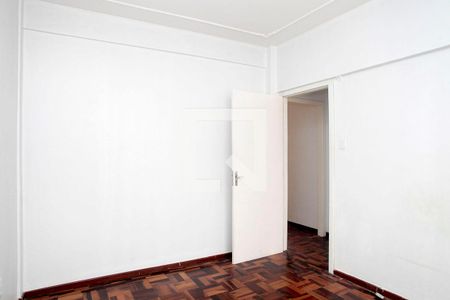 Quarto 1 de apartamento para alugar com 2 quartos, 62m² em Azenha, Porto Alegre