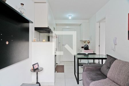 Sala de kitnet/studio para alugar com 1 quarto, 27m² em Vila Palmeiras, São Paulo