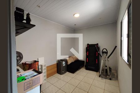 Quarto 2 de casa para alugar com 2 quartos, 70m² em Jardim do Castelo, Ferraz de Vasconcelos