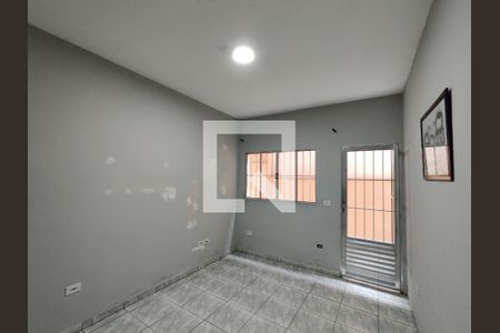 Sala de casa para alugar com 2 quartos, 70m² em Jardim do Castelo, Ferraz de Vasconcelos