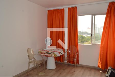 Apartamento à venda com 84m², 2 quartos e sem vagaSalaSala