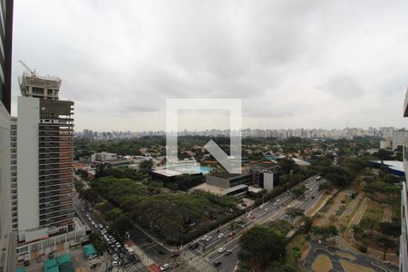 Vista da Sala de apartamento para alugar com 2 quartos, 91m² em Indianópolis, São Paulo