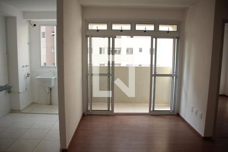 Sala  de apartamento para alugar com 3 quartos, 75m² em Jk, Contagem