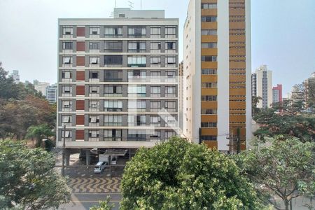 Vista do Quarto 1  de apartamento para alugar com 3 quartos, 147m² em Cambuí, Campinas