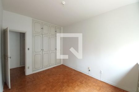 Quarto 1  de apartamento para alugar com 3 quartos, 147m² em Cambuí, Campinas