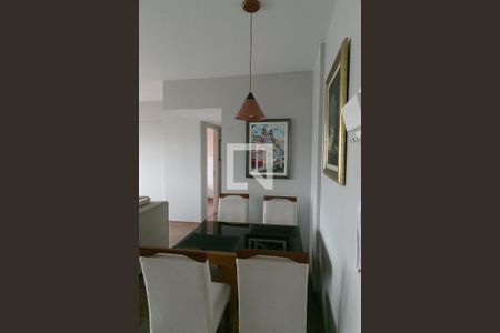 Sala de apartamento à venda com 2 quartos, 78m² em Partenon, Porto Alegre