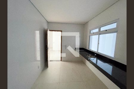 Cozinha de apartamento à venda com 3 quartos, 140m² em Jardim Industrial, Contagem