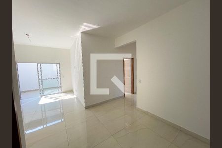 Sala de apartamento à venda com 3 quartos, 140m² em Jardim Industrial, Contagem