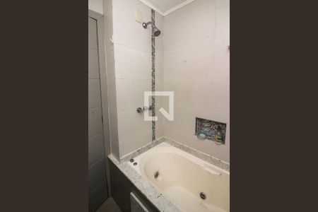 Banheiro de apartamento para alugar com 1 quarto, 42m² em Cidade Baixa, Porto Alegre