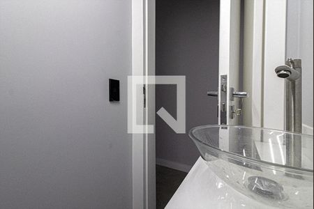 Lavabo de casa à venda com 3 quartos, 120m² em Vila Gumercindo, São Paulo