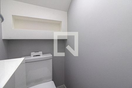 Lavabo de casa à venda com 3 quartos, 120m² em Vila Gumercindo, São Paulo