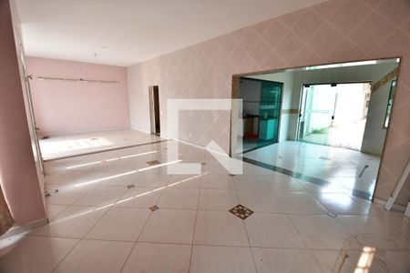 Sala de casa à venda com 6 quartos, 500m² em Centro, Campinas