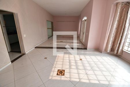 Sala de casa à venda com 6 quartos, 500m² em Centro, Campinas