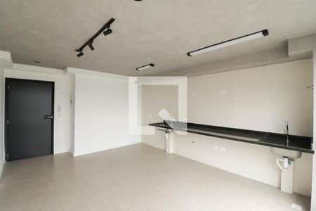 Sala/Cozinha/Área de Serviço de apartamento à venda com 2 quartos, 46m² em Água Fria, São Paulo