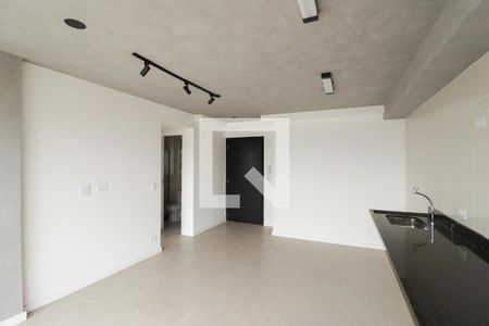 Sala/Cozinha/Área de Serviço de apartamento para alugar com 2 quartos, 46m² em Água Fria, São Paulo