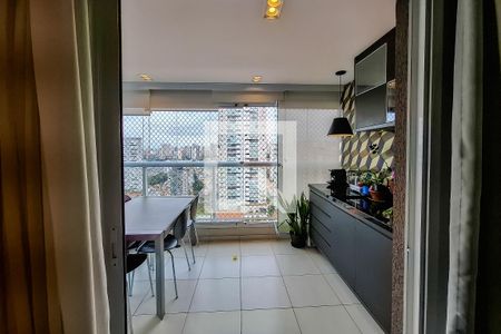 sala varanda de apartamento à venda com 2 quartos, 64m² em Jardim da Glória, São Paulo