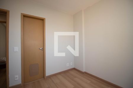 Quarto 1 de apartamento para alugar com 2 quartos, 52m² em Samambaia, Brasília