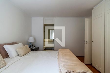 Suíte de apartamento à venda com 3 quartos, 130m² em Cerqueira César, São Paulo