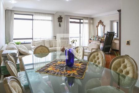 Sala de apartamento à venda com 3 quartos, 171m² em Vila Augusto, São Paulo