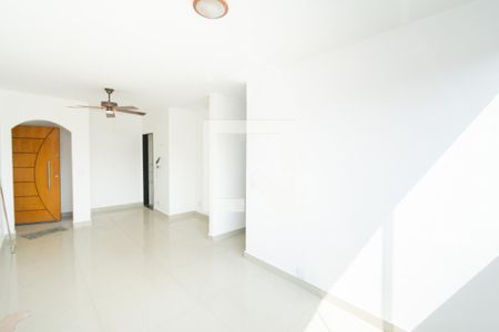 Sala de apartamento para alugar com 2 quartos, 84m² em Santa Cruz Industrial, Contagem