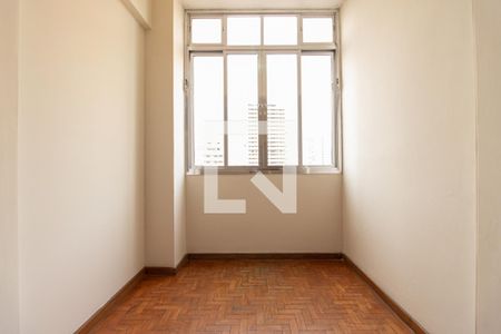 Apartamento à venda com 115m², 3 quartos e sem vagaSala