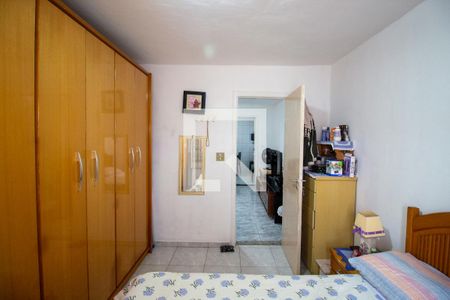 Quarto 1 de casa para alugar com 2 quartos, 320m² em Itaquera, São Paulo