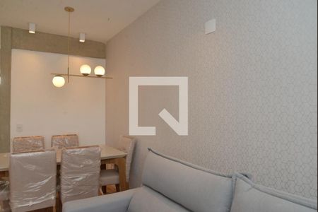 Sala de apartamento para alugar com 2 quartos, 59m² em Vila Alpina, Santo André