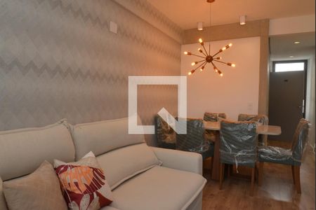 Sala de apartamento à venda com 2 quartos, 60m² em Vila Alpina, Santo André