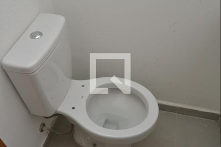 Banheiro de apartamento à venda com 2 quartos, 60m² em Vila Alpina, Santo André