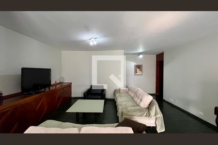 Sala de TV de apartamento à venda com 3 quartos, 121m² em Sumaré, São Paulo