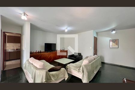 Sala de TV de apartamento à venda com 3 quartos, 121m² em Sumaré, São Paulo