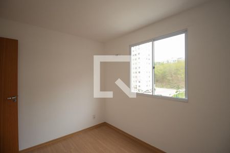 Quarto 2 de apartamento para alugar com 2 quartos, 45m² em Alcântara, São Gonçalo