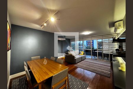 Sala de apartamento à venda com 3 quartos, 134m² em Chácara Santo Antônio (zona Sul), São Paulo