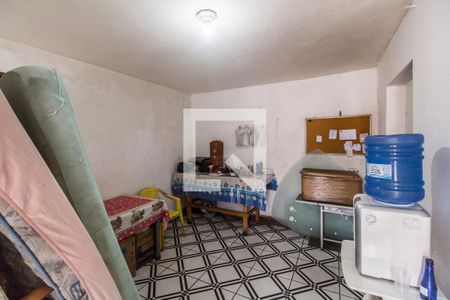 Casa à venda com 325m², 4 quartos e 2 vagas Casa à venda com 325m², 4 quartos e 2 vagasQuarto 4