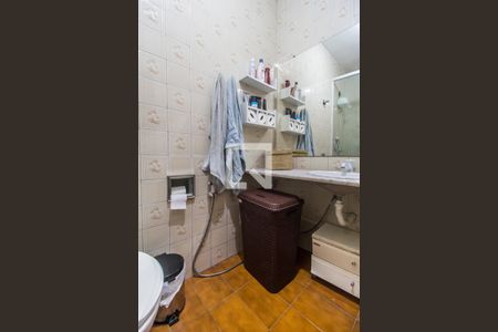 Casa à venda com 325m², 4 quartos e 2 vagas Casa à venda com 325m², 4 quartos e 2 vagasBanheiro da Suíte