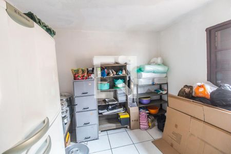 Casa à venda com 325m², 4 quartos e 2 vagas Casa à venda com 325m², 4 quartos e 2 vagasQuarto