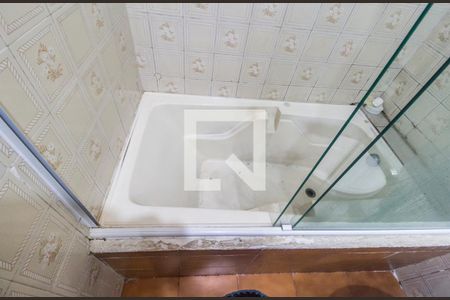 Casa à venda com 325m², 4 quartos e 2 vagas Casa à venda com 325m², 4 quartos e 2 vagasDetalhe do Banheiro da Suite