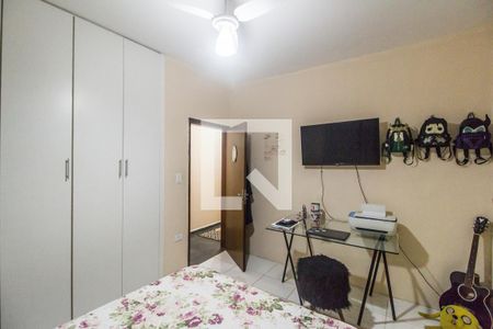 Casa à venda com 325m², 4 quartos e 2 vagas Casa à venda com 325m², 4 quartos e 2 vagasQuarto 2