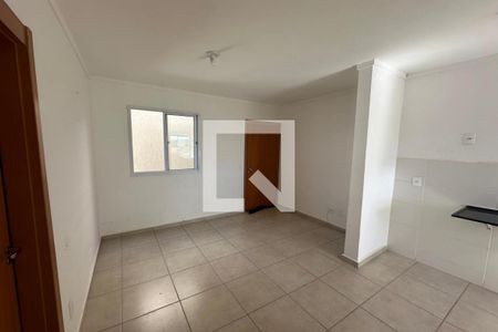 Sala de apartamento para alugar com 2 quartos, 45m² em Via Norte, Ribeirão Preto