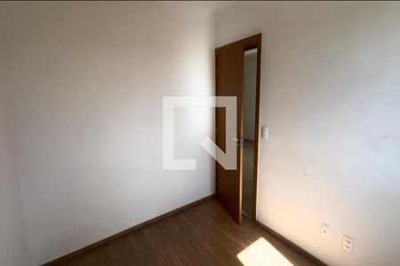 Dormitório 02 de apartamento para alugar com 2 quartos, 45m² em Via Norte, Ribeirão Preto