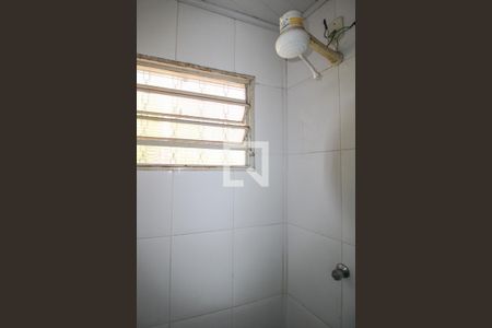 Banheiro  de kitnet/studio para alugar com 1 quarto, 30m² em Cidade Universitária, Campinas