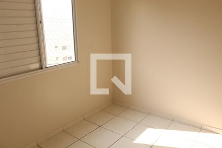 Quarto 2 de apartamento para alugar com 2 quartos, 47m² em Bairro Jardim Nossa Senhora das Graças, Cotia